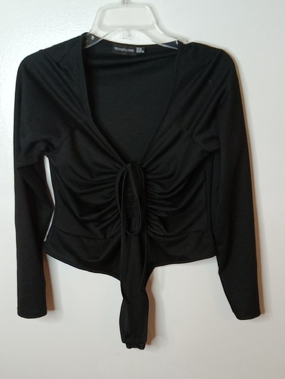 PrettyLittleThing Women's Size 10 Black Ruched Tie-Front Long Sleeve Crop Top